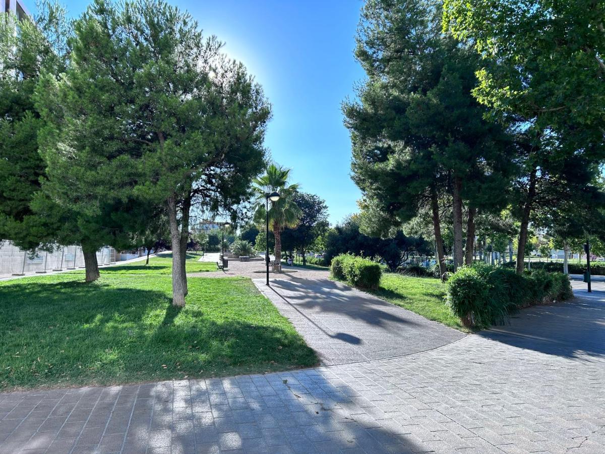 Juncal Bonito Loft, 110 M2 Apartment Saragossa